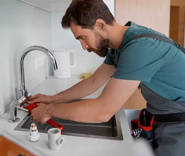 Professional Faucet Replacement Specialist in Deerfield Beach, FL: Schedule Affordable Faucet Replacement Services with Us
